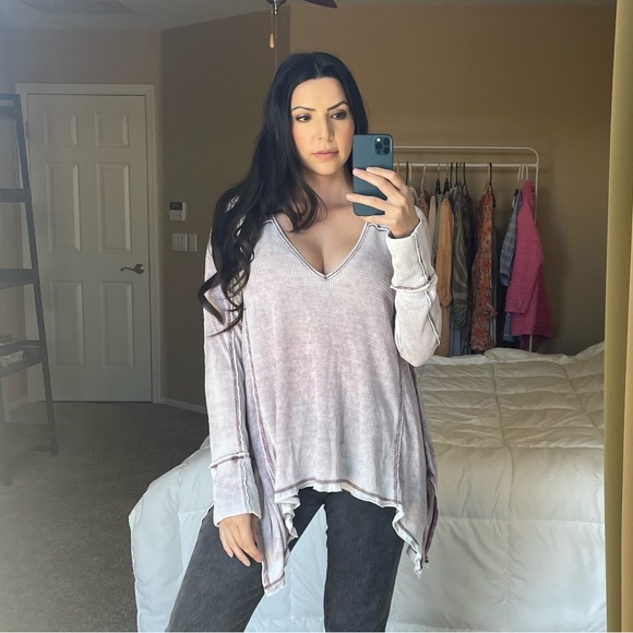Free People Tops - Free People Long Sleeve Distressed V neck Top
